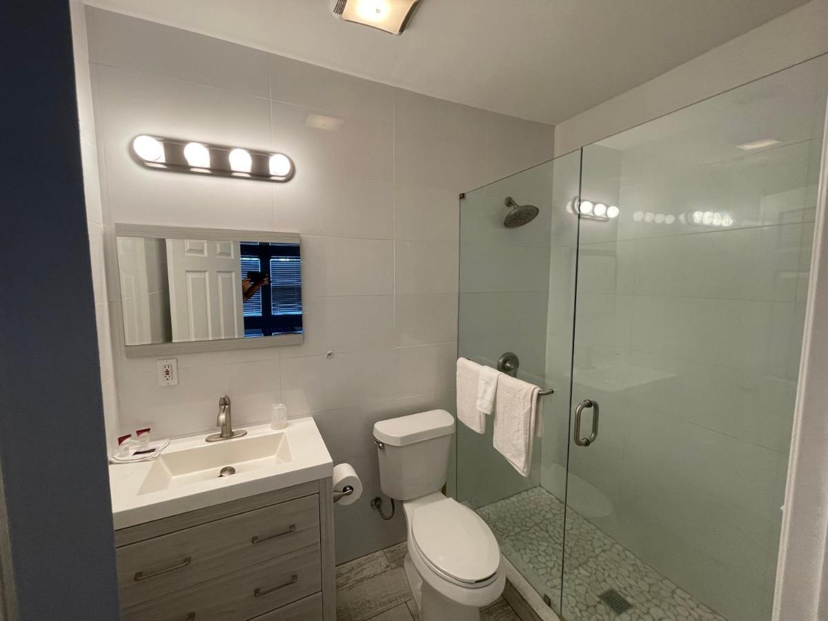 Capri Inn & Apartments Lake Worth Beach Exteriör bild