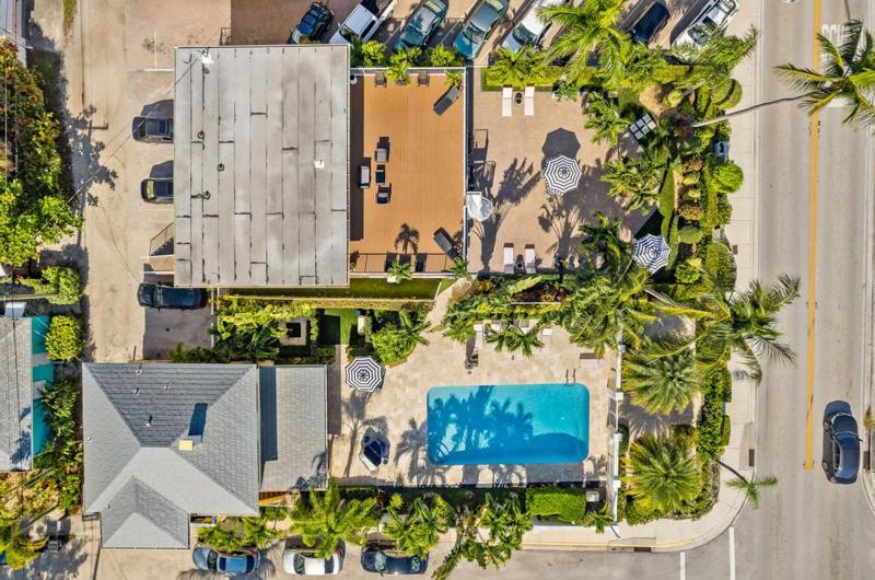 Capri Inn & Apartments Lake Worth Beach Exteriör bild