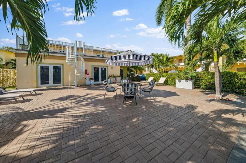 Capri Inn & Apartments Lake Worth Beach Exteriör bild